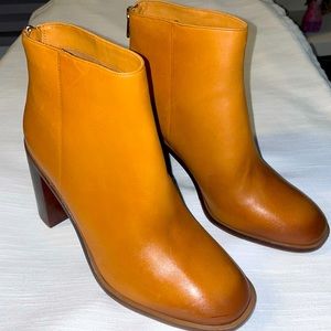 Antonio Melanie Booties
